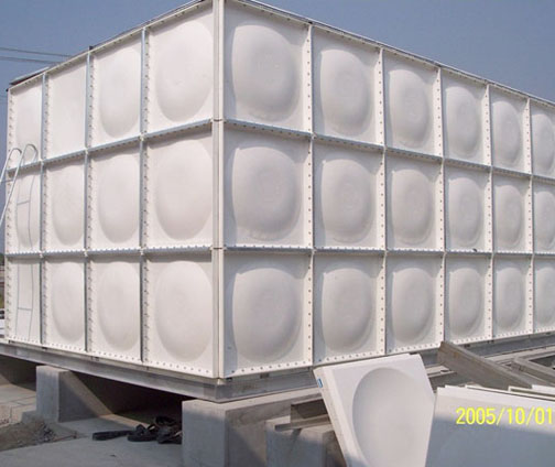 玻璃鋼（gāng）水箱